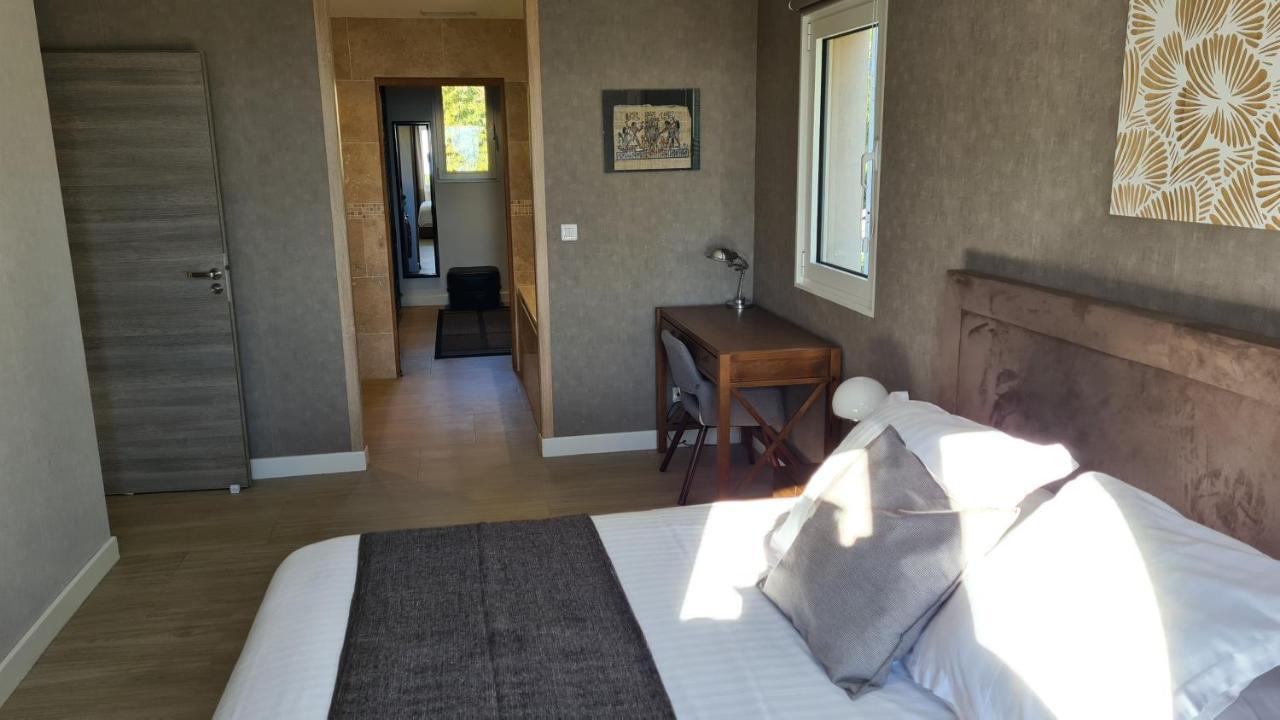 Apartment & Calanques